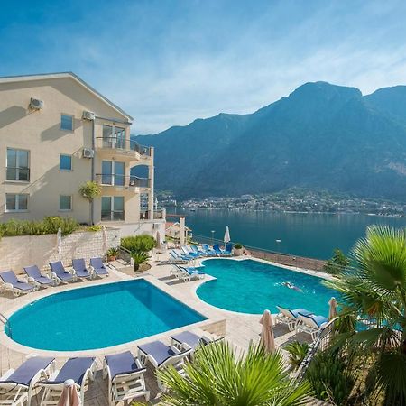 Kotor Vista Apartment A4 ภายนอก รูปภาพ