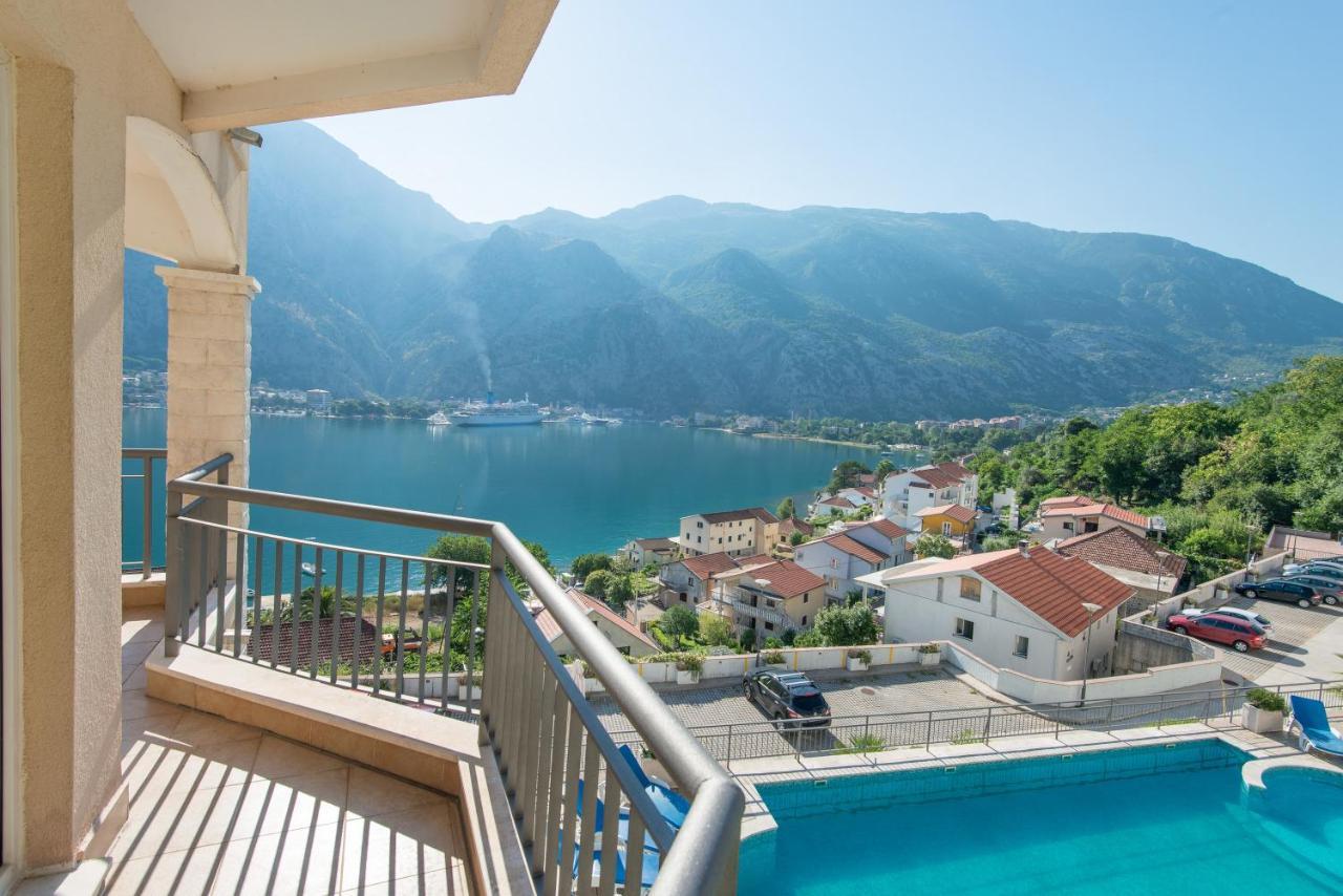 Kotor Vista Apartment A4 ภายนอก รูปภาพ